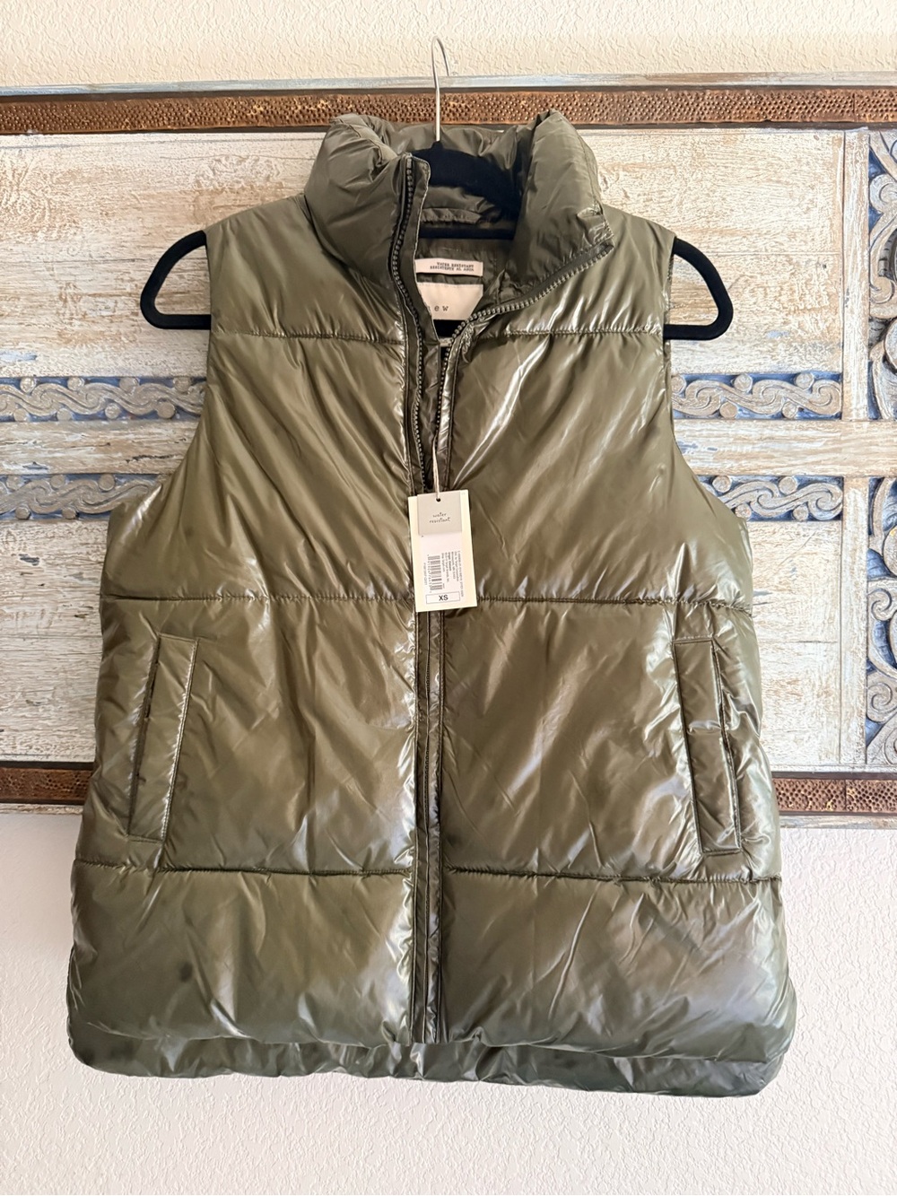 NWT Quilted Puffer Vest in Olive Green
